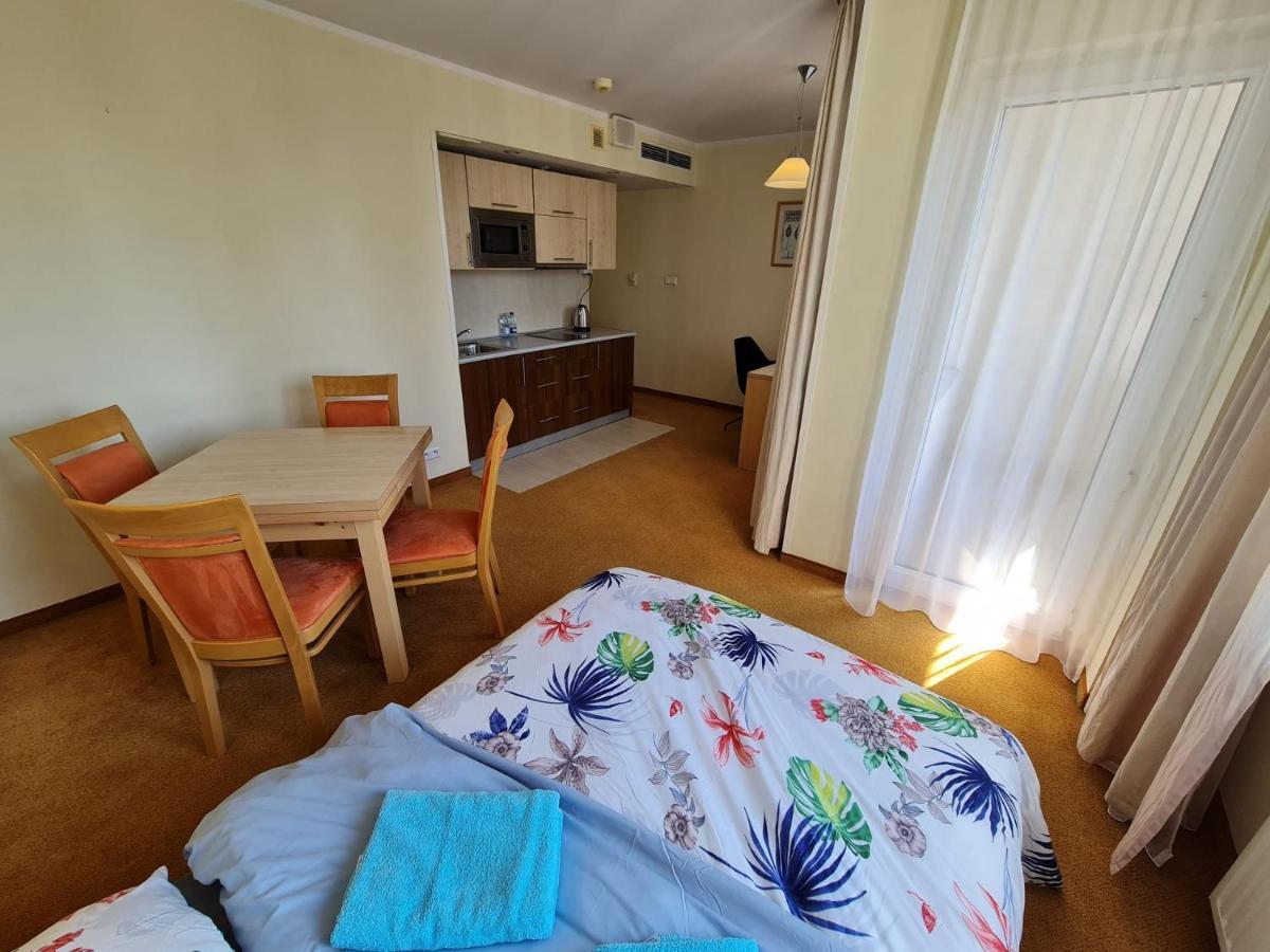 10Q - Z6 Apartament 804 Varsovia Exterior foto